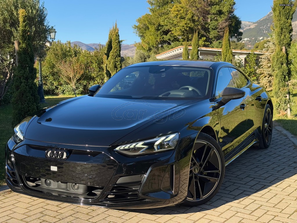 2022 Audi RS e-tron GT